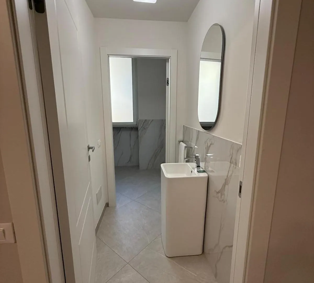 Lake Como Aparthotel Τσερνόμπιο 0*,  Ιταλία